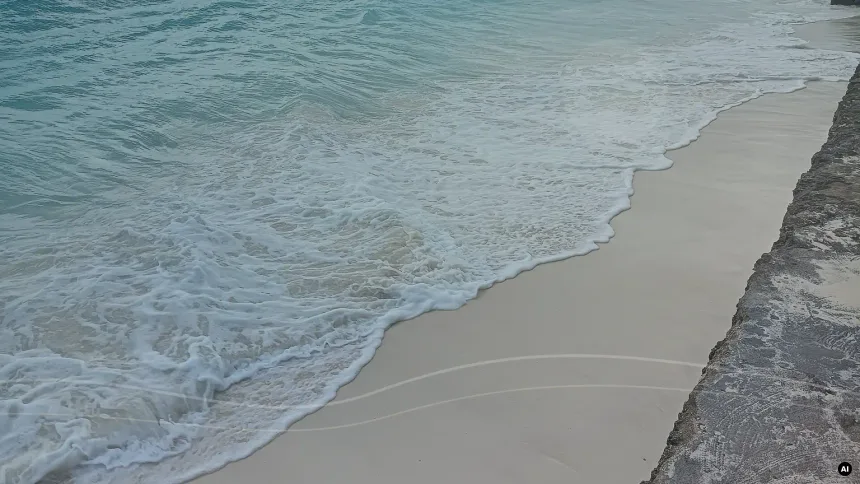 Praia do norte de Zanzibar usada para comparar zonas de hotel